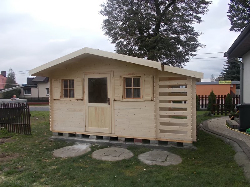 Domek gospodarczy Grześ z przybudówką