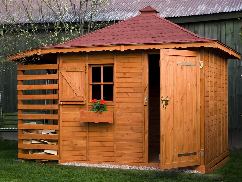 Domek ogrodowy Zebra, dach czterospadowy