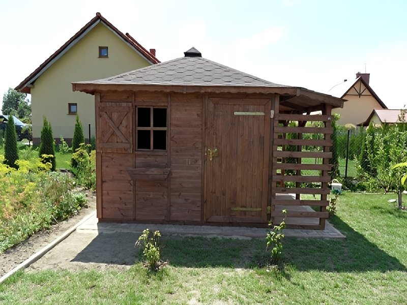 Domek ogrodowy Zebra, dach czterospadowy