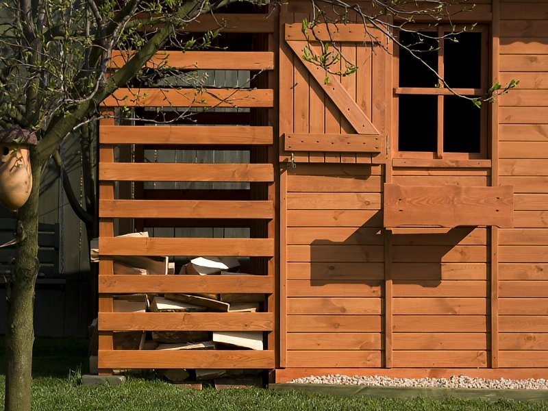 Domek ogrodowy Zebra, dach czterospadowy