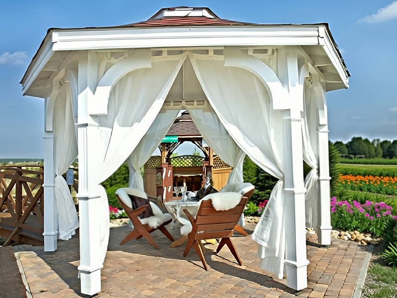 Altana 8, średnica 4 m, ryflowane słupy