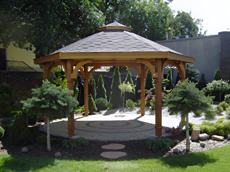 Altana 8, średnica 5 m, ryflowane słupy Altana 8, średnica 5 m, ryflowane słupy