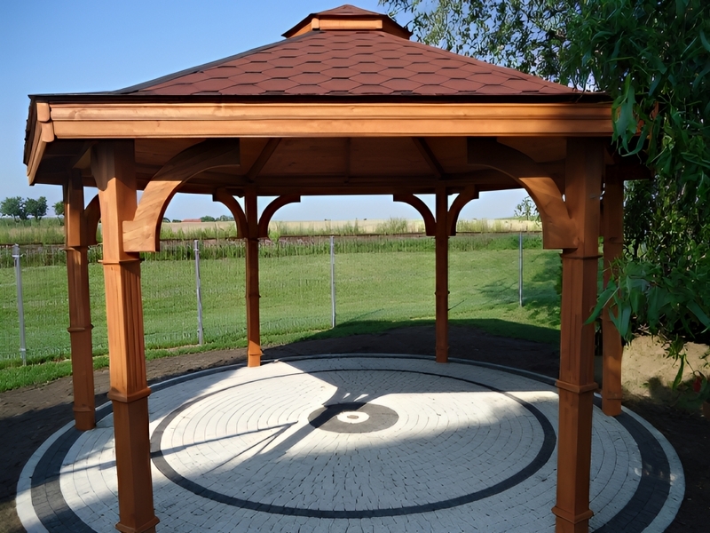 Altana 8, średnica 5 m, ryflowane słupy Altana 8, średnica 5 m, ryflowane słupy