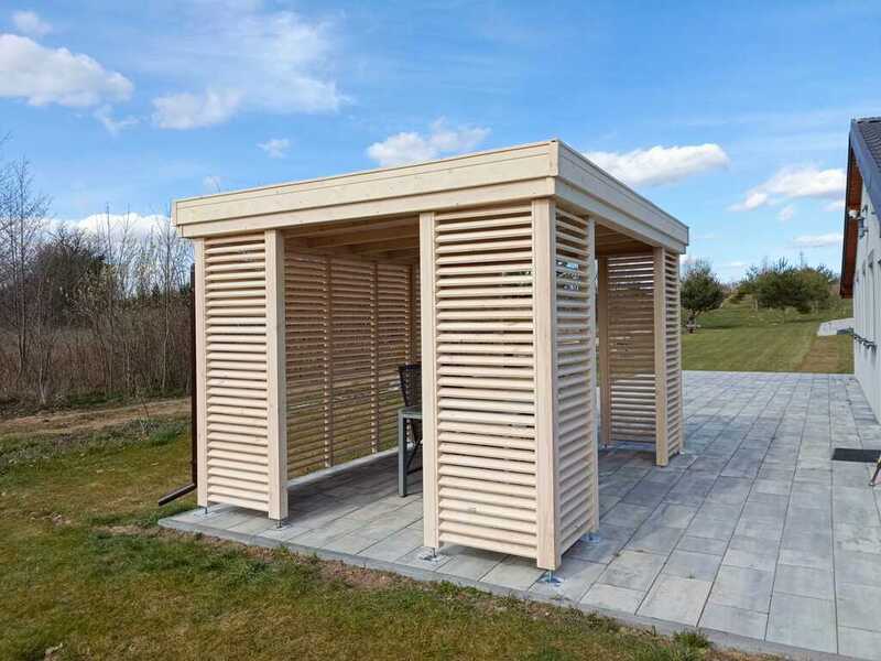 Altana 10 sosnowa czterokątna, ukośne deseczki. Altana 10 sosnowa czterokątna, ukośne deseczki.