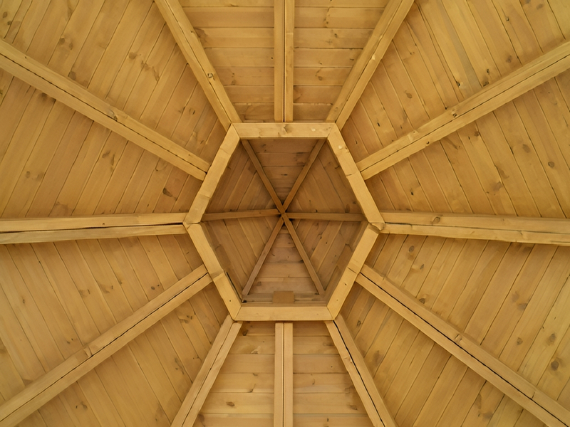 Altana 12 drewniana sosnowa sześciokątna.