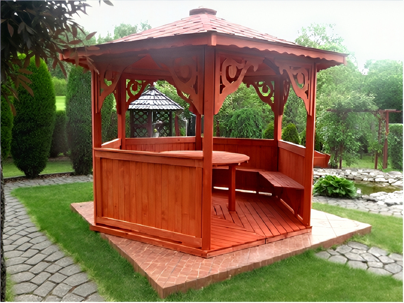 Altana 19 drewniana sosnowa sześciokątna.