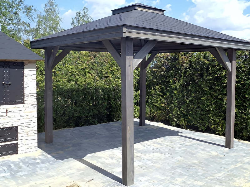 Altana 25 sosnowa ryflowane słupy