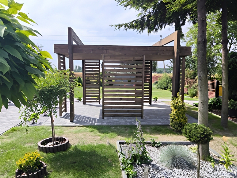 Altana 26 drewniana sosnowa kolumnowa