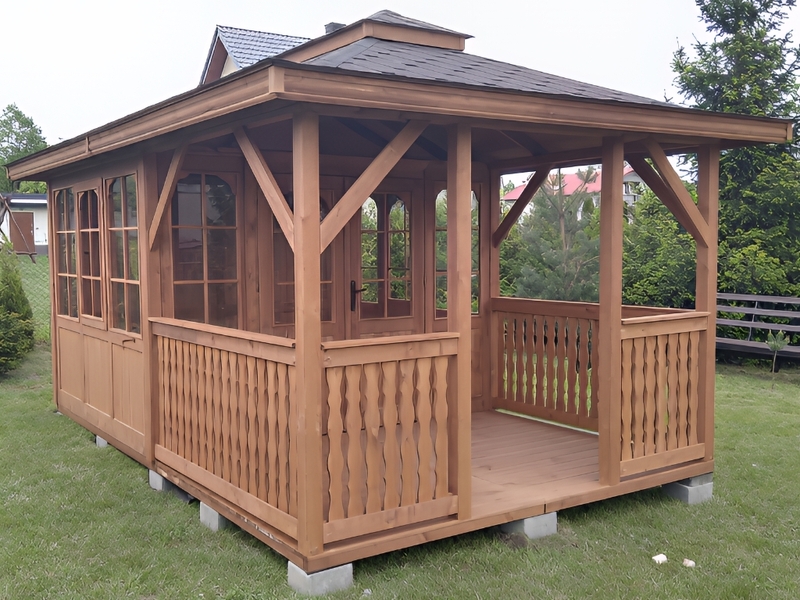 Altana 28 drewniana sosnowa czterokatna