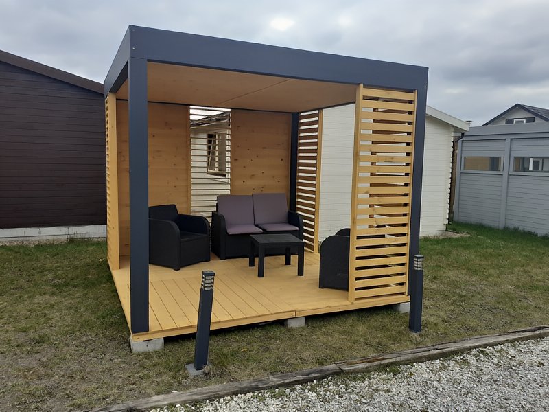 Altana 30 drewniana sosnowa orynnowanie