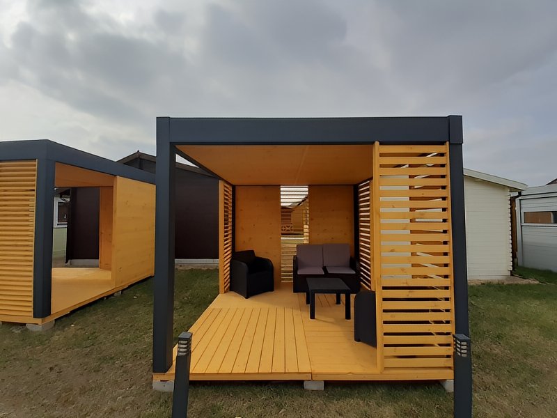 Altana 30 drewniana sosnowa orynnowanie