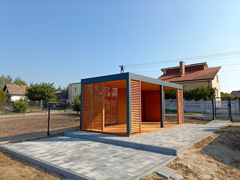 Altana 31 drewniana sosnowa orynnowanie