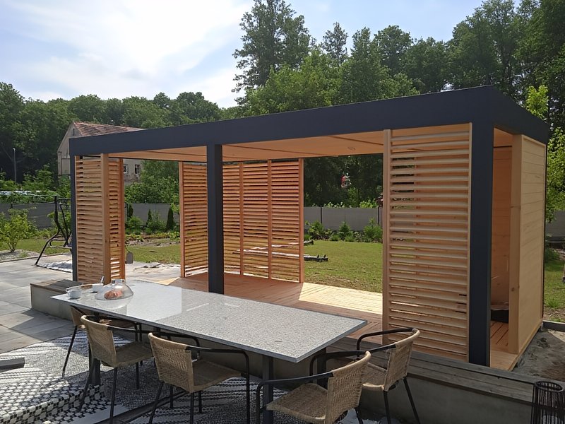 Altana 31 drewniana sosnowa orynnowanie