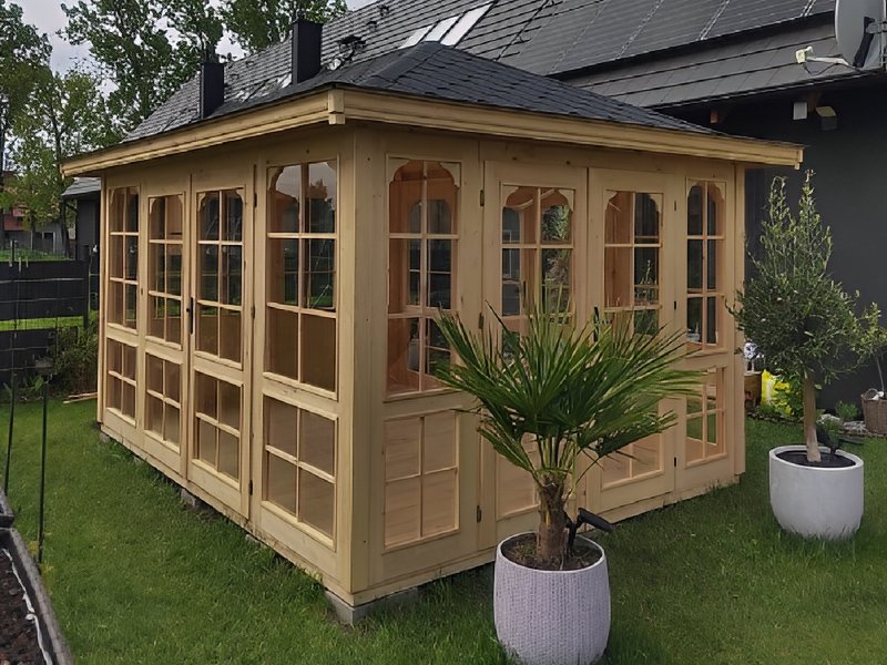 Altana 32 drewniana sosnowa oszklona