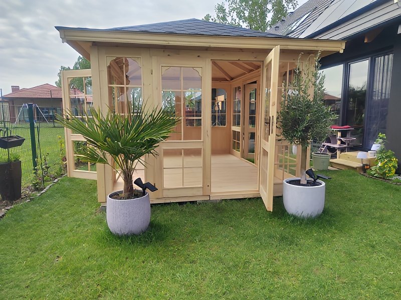 Altana 32 drewniana sosnowa oszklona