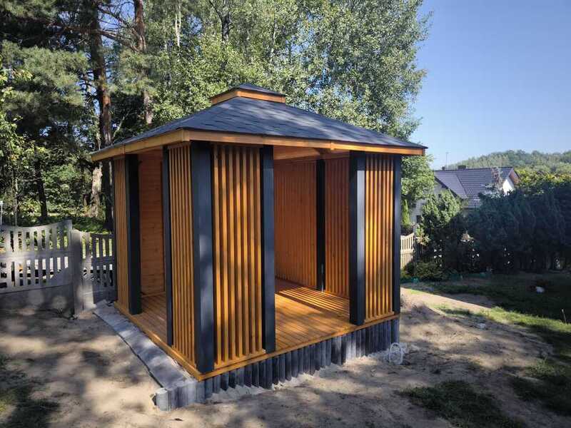 Altana nr 9 sosnowa drewniana.