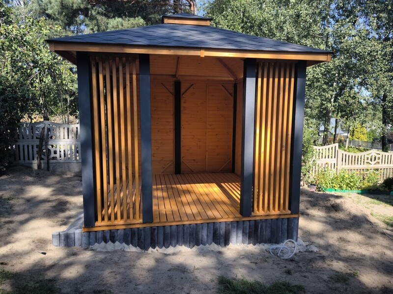 Altana nr 9 sosnowa drewniana.