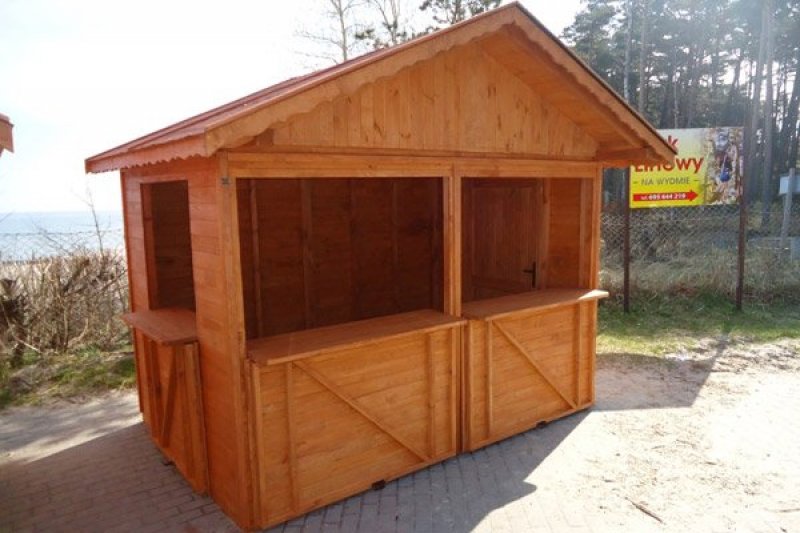 Domek handlowy nr 3