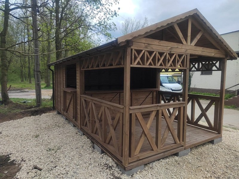 Domek handlowy nr 7 prostokątny z tarasem.