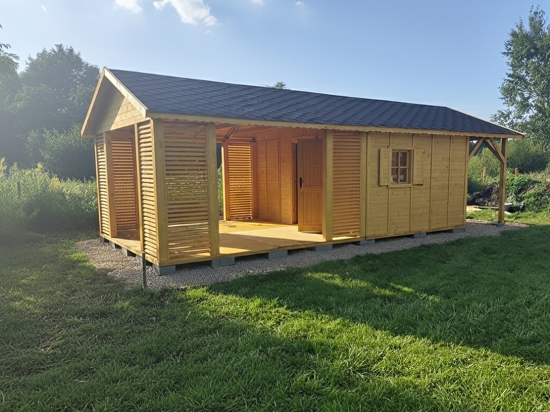 Domek letniskowy Szymek drewniany sosnowy. Domek letniskowy Szymek drewniany sosnowy.