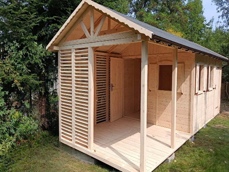 Domek letniskowy Szymek drewniany sosnowy. Domek letniskowy Szymek drewniany sosnowy.