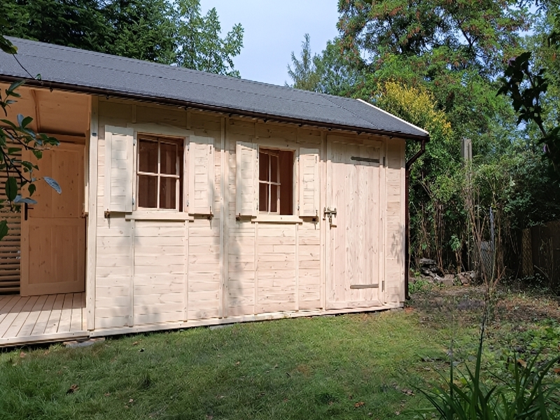 Domek letniskowy Szymek drewniany sosnowy. Domek letniskowy Szymek drewniany sosnowy.