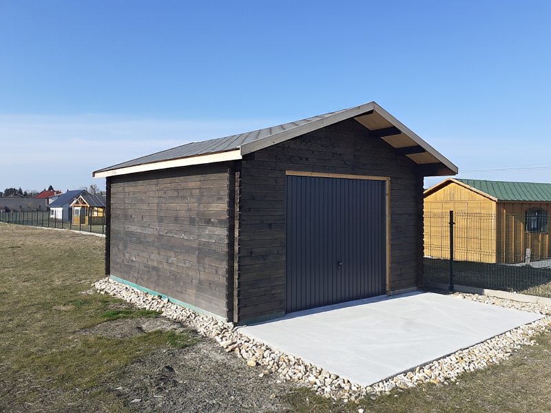 Garaż nr 2 z balika Garaż nr 2 z balika