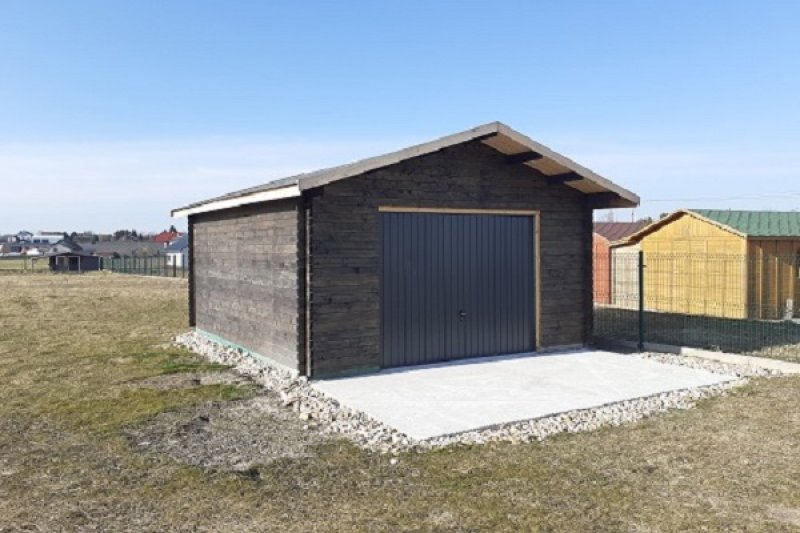 Garaż nr 1 z balika